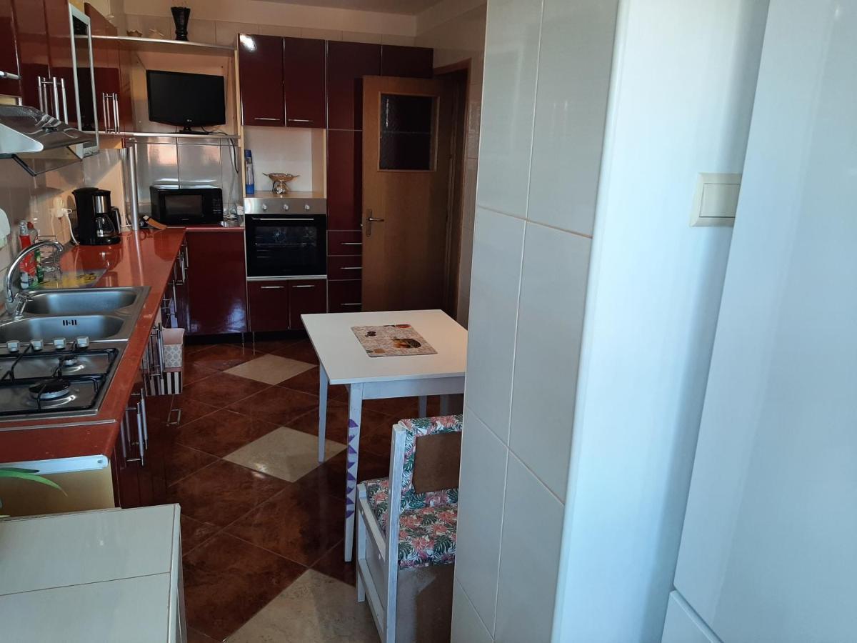 Ultracentral,Parcul Catedralei,Apartament 2 Camere Bacău Eksteriør bilde
